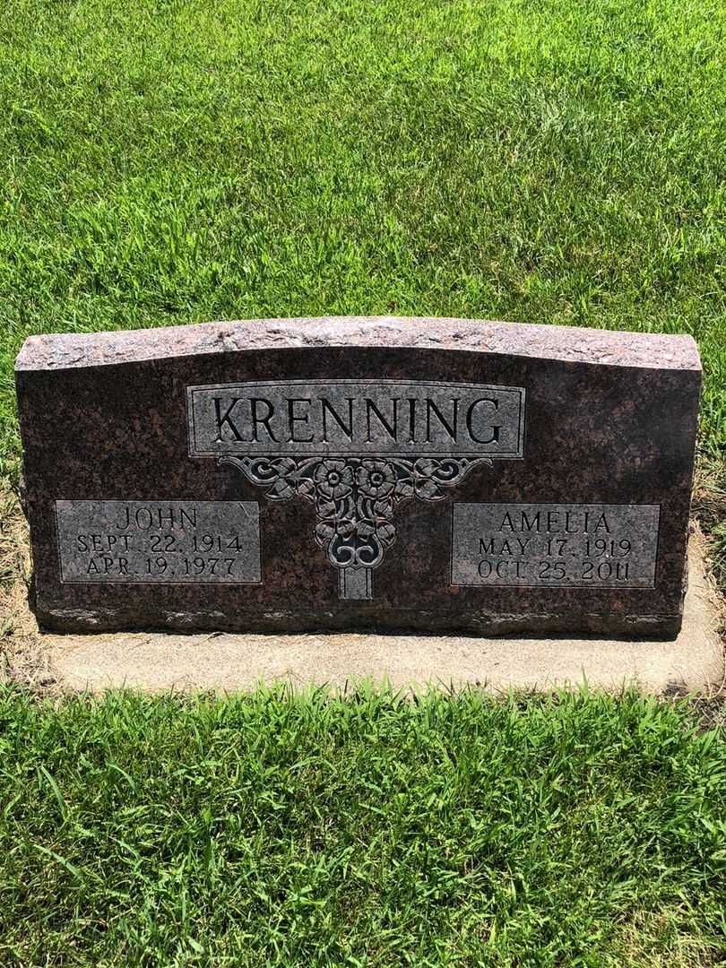 John Krenning's grave. Photo 1