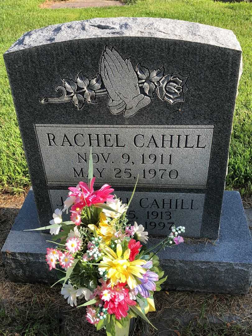 Rachel Cahill's grave. Photo 1