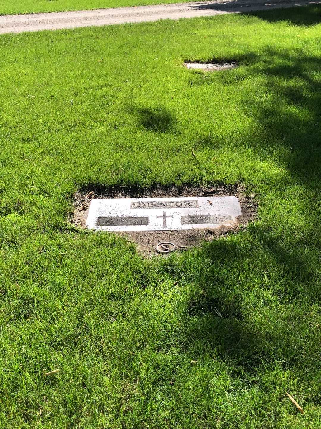 Magdaline Quinton's grave. Photo 2