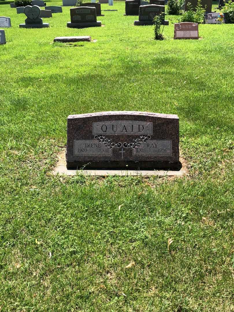 Irene Quaid's grave. Photo 2