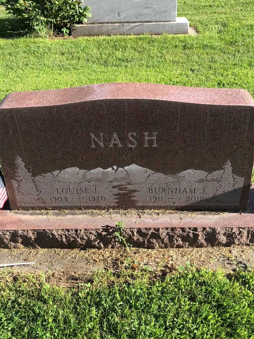 Louise I. Nash's grave. Photo 1