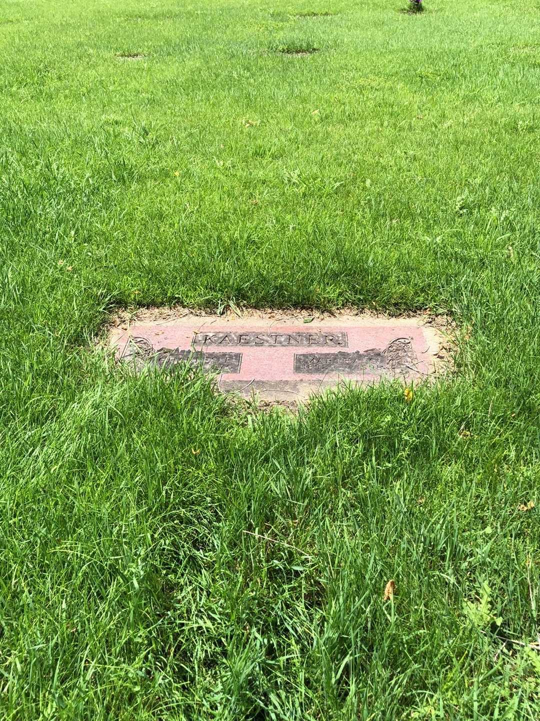 Charles E. Kaestner's grave. Photo 2