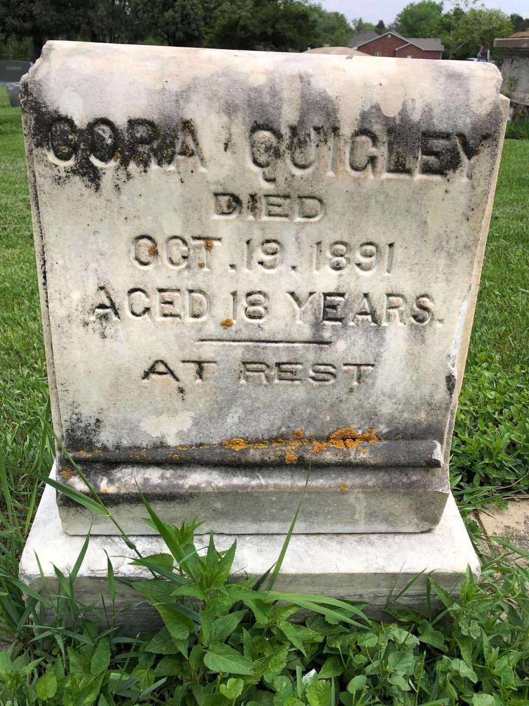 Cora Quigley's grave. Photo 1