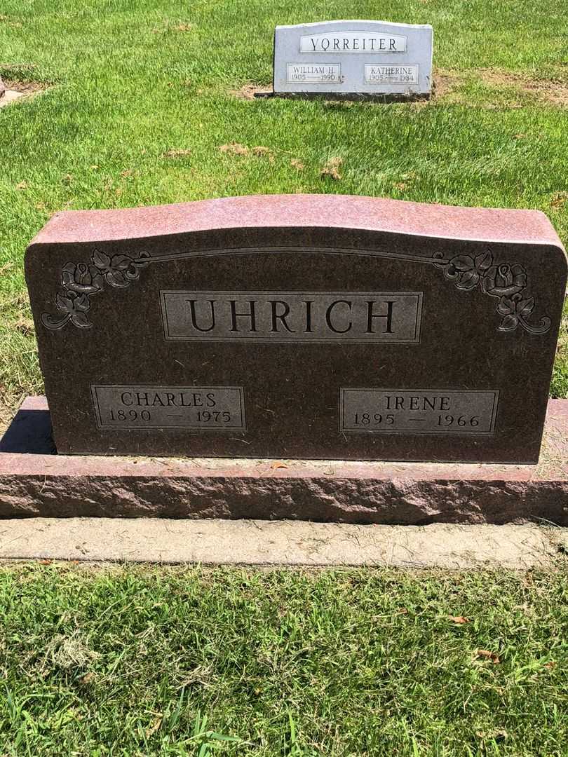 Charles W. Uhrich's grave. Photo 1