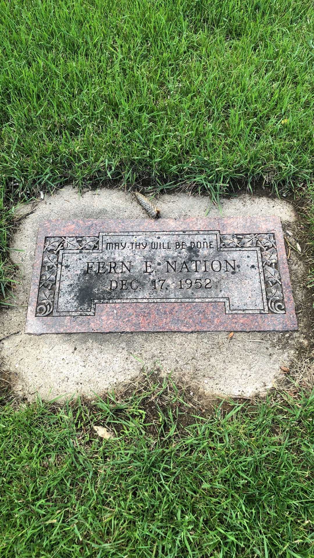 Fern Edna Nation's grave. Photo 1