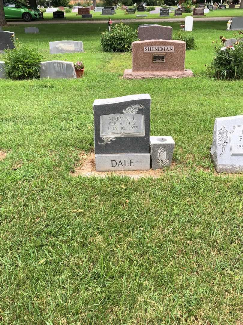 Marvin LeRoy Dale's grave. Photo 2