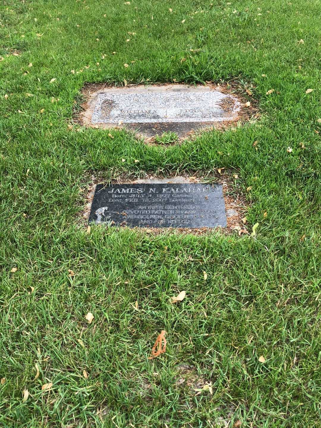 William S. Kalahar's grave. Photo 4