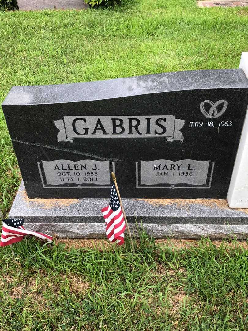 Allen Jay Gabris's grave. Photo 1