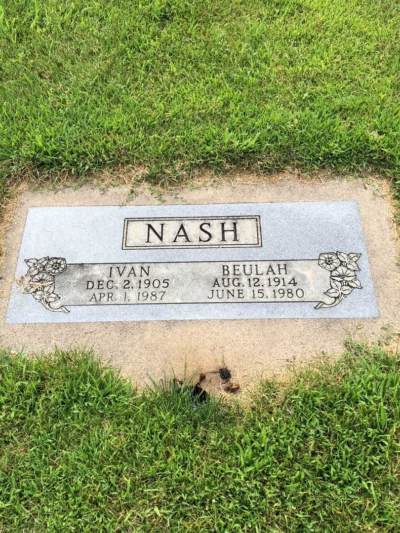 Beulah A. Nash's grave. Photo 1