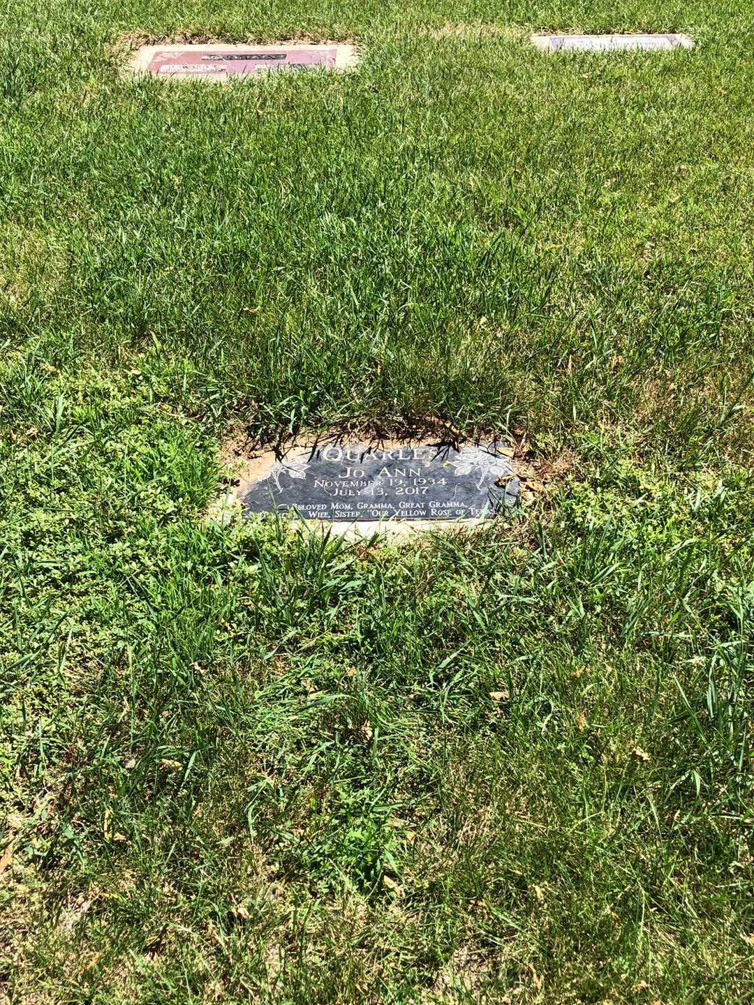 Jo Ann Quarles's grave. Photo 2