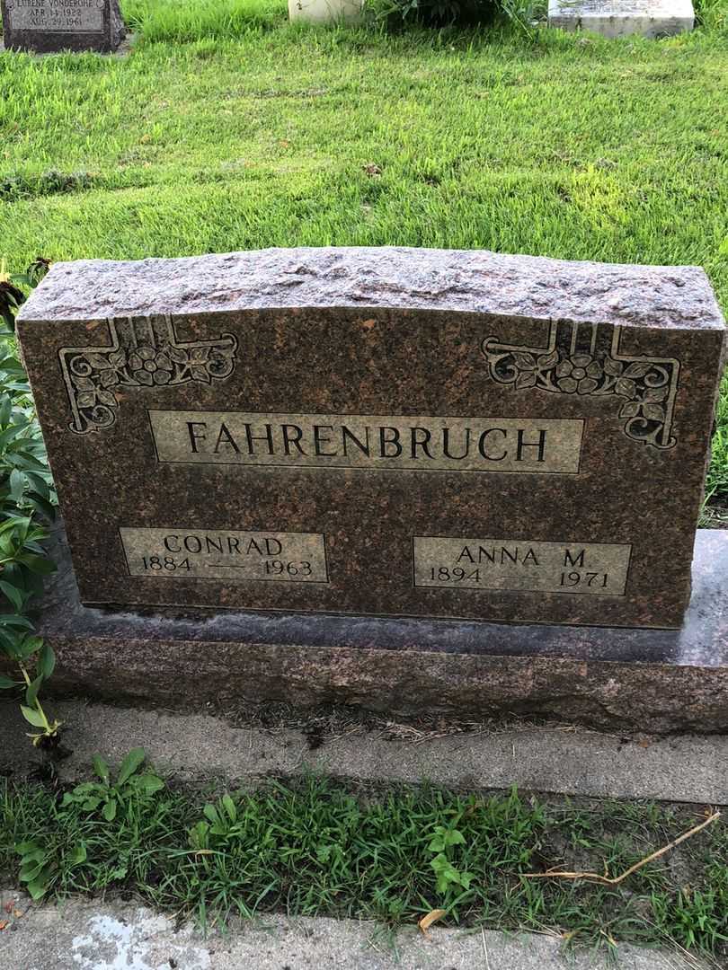 Conrad Fahrenbruch's grave. Photo 1